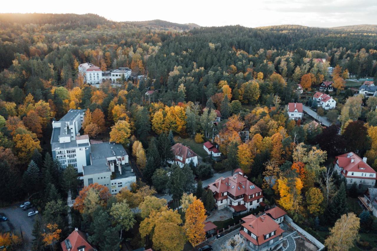 Villa Filmowiec Polanica-Zdrój Exterior foto